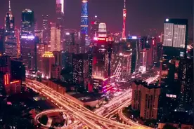 有些人，从来就不属于你！！#城市的夜晚 #街景随拍 #人间烟火视频封面