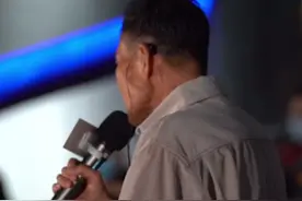 在李亘导演作品《#如果有一天我将会离开你》的映后现场，他的父亲#李雪健 老师跟观众分享了为何没有参演儿子的第一部导演作品～