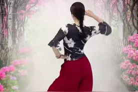 #小眼神儿 完整版#广场舞 #零基础学舞 #简单易学 #全网都在跳这个舞 编舞是阳光@抖音短视频视频封面