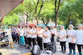 小菜园南京区域诚聘： 实习经理：薪资待遇6000-8000 服务员视频封面