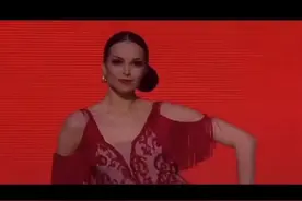 Diana Vishneva 出生于1976年 俄罗斯马林斯基首席&美国芭蕾舞剧院首席 这才是真正的《卡门》 #蕾贝蒂芭蕾 #芭蕾 #芭蕾舞 #少儿芭蕾 #舞蹈视频封面