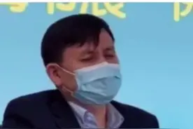 金句不断！张文宏：我喜欢追剧 （来源：新闻晨报） #携手战疫视频封面