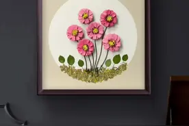快过年了，捡些松果回家制作成装饰挂画，简单又耐看#松果手工制作 #新年手工 #变废为宝 视频封面