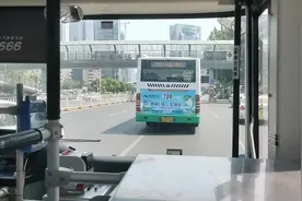 #武汉公交视频封面