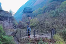 分享一个成都周末2日游攻略，剑门关的险峻，只有亲临才能体会！视频封面