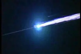 2003年1月5号，神舟五号载人飞船返回地球。在我站拍摄的珍贵录像视频封面