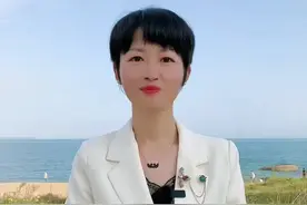 #创作灵感 林贤顺的爱国方式太帅了，希望台湾同胞们都像他一样，用自己的方式热爱祖国母亲。#厦门嘻施 #dou抖音小助手 #导游来了 #传递正能量 #祖国统一 #祖国的花朵未来的栋梁 #台湾