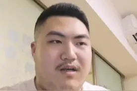 讲点会挨喷的心里话，我经历的俩个: 半推半就嗑药健美的人物故事。想戒掉药物，就得远离毒圈#健身 #干货 #健美 视频封面