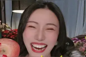 萌娃打针被打中奥利给穴笑翻众人#搞笑评论 #萌娃 喜欢恐怖悬疑故事戳@李未央讲诡故事 视频封面
