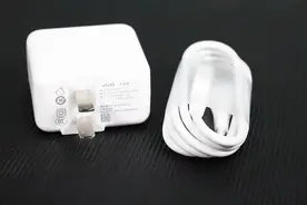 适用vivo专用双引擎闪充vivo X3F快充线原装充电器33wtypec充电器视频封面