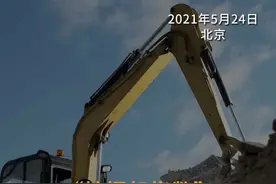 “挖掘机指数”显示投资加快经济向好#挖掘机指数#基建#经济向好视频封面