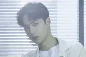 #王一博 认为他和#尹正 谁的摩托车技好？祝#王一博生日快乐 呀～#if姐 #明星视频封面