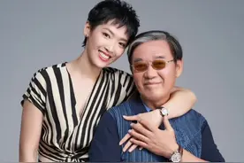 视频中的#李元元 太逗了，网友表示：再这样拍下去，非火出圈不可！#李立群视频封面