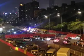 疫情使海珠区成了孤岛，广州大道现在还没有解封的意象视频封面