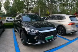 比亚迪宋plusdmi使用苹果nfc功能解锁汽车视频封面