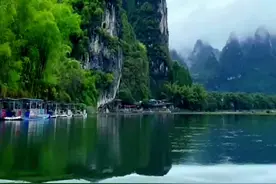 峰倒碧波盈，漓江暮霭青！雨后的漓江山水，更是如诗如画，呈现着万分娇媚，千般柔情，让人叹为观止！#旅行推荐官 #带你看风景 #好山好水好风景 #山水如画 #漓江 #桂林山水甲天下 视频封面