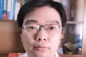 手指出现这样的表现，赶紧到医院查查，有可能是肺癌！#健康 #家庭教育 #医生视频封面