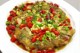 天菩萨终于复课了，整个自己喜欢吃的菜平复一下我激动的心😂视频封面