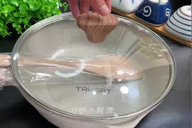 新买的这种不粘锅到底要不要开锅？看完视频涨知识了#好物推荐🔥