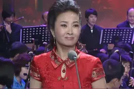 张椿羚演唱豫剧《红色娘子军》选段,“娘子军来自工农”#豫剧 视频封面