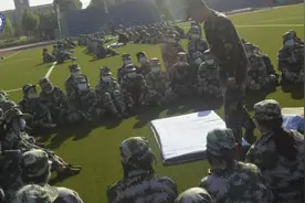 #北京政法职业学院 军训特辑，身着迷彩绿，青春正当时