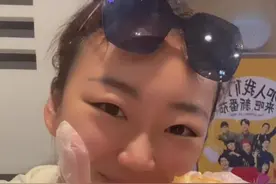 麦当劳的牛肉饼是100%纯牛肉制作的，食材用料真才健康！#麦当劳100%纯牛肉 #满分牛堡堡 #天选打工人今天吃什么 #秋天养生局走起 #金秋美好生活季