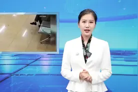 一口气喝完一瓶冰水，会导致吐血？视频封面