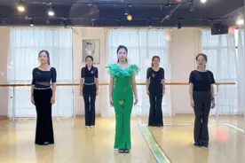 Day by day 型休舞⋯#形体礼仪女子课堂