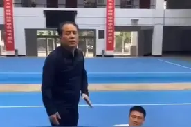 塔沟武校总教练刘老师为大家讲解散打接腿摔！视频封面