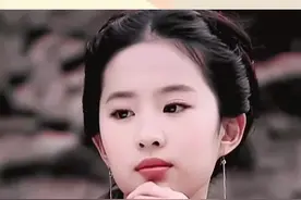 这个女人知道，她即使是光头，也好看