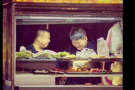 参军报国，当警察是很多人的梦想，他两个都实现了，真叫人羡慕视频封面
