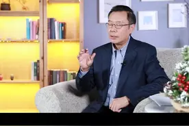“挖掘机之神”#三一重工 三季报增收不增利是跌落神坛的信号吗？#财经 #干货 #商业思维 #财报排雷 #张报表 视频封面