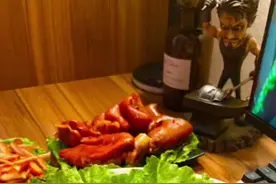 今晚宵夜 油炸大章鱼 外酥里嫩好吃到爆#章鱼 #仪式感 #夏日限定飘飘快乐水 #夏日微醺氛围感