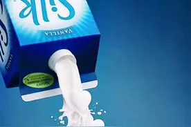 📣好用的设计素材：这套牛奶 液态素材 设计师要备上#ps #ps零基础 #设计师 #设计素材 @抖音短视频视频封面