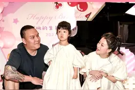 #车澈 #李嘉格 车导真的好宠溺啊，好爱磕这甜蜜的一对~~视频封面