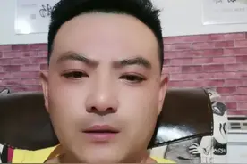 做人做事诚信第一，说到那就到那，做客车的旅客遇到甩客的情况，请记住车牌直接报警，视频封面
