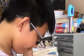 有的东西就像热带雨林，表面生机勃勃，地底却贫瘠异常。￼#科学 #地理