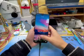 如何自行清除华为系列屏幕锁#华为手机 #全民修手机视频封面