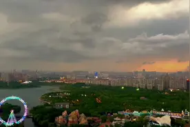 暴风雨来临前的宁静 那是下一刻的爆发在蓄力