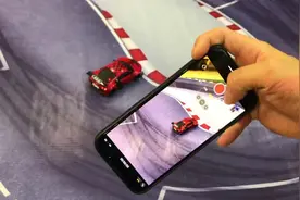 疫情封控在家，自己在家也能把玩具车拍出真车大片既视感