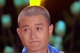 #文章 他犯了男人不该犯的错，导致爱情破裂无戏可拍，不然早已是百亿影帝，如今获奖落泪感谢#马伊琍 不留余地的帮助自己，台下马伊琍眼角闪烁着泪光为他高兴，毕竟俩人多年的感情不假，还有孩子需要共同抚养，如果复合你们看好吗？视频封面