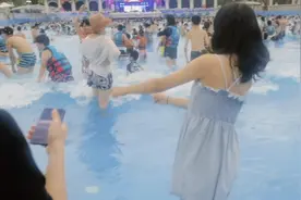 建议大家不要来这里玩，我玩一个小时喜欢十几个男生#克里湾视频封面