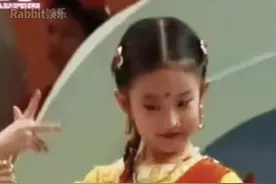 #刘亦菲 下面为我们带来表演的是茜茜小朋友！视频封面