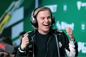 小李子这也太夸张了
#csgo #aleksib 视频封面