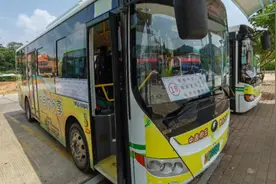 短途跨市线路：德庆10路 南江口高铁站～德庆粤运车站