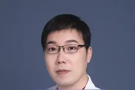 大腿内测发黑，可能是由于股癣或者摩擦留下的炎症后色素沉着！ #樊哥撩皮肤  #色沉 #皮肤健康