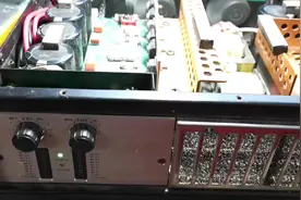 高端开关电源专业后级功放，2×8Ω1300W，2×4Ω2300W视频封面