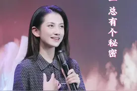#听心 闭上眼我想看见你，屏住了所有的呼吸#真人真唱 #音乐分享  谢谢所有点赞的朋友💕