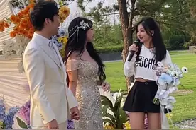 Miss又又又又参加婚礼了
#miss #miss韩懿莹 @老骚男 视频封面