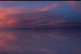 “母亲湖”美丽的传说在蒙古语中，额吉、淖尔分别代表母亲和湖泊视频封面